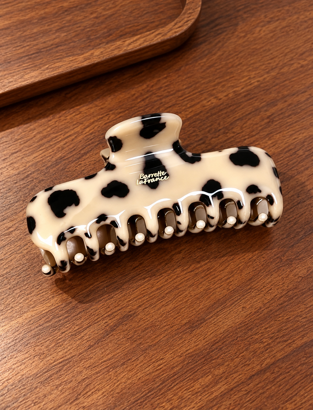 Creamy Beige Patterned Claw Clip